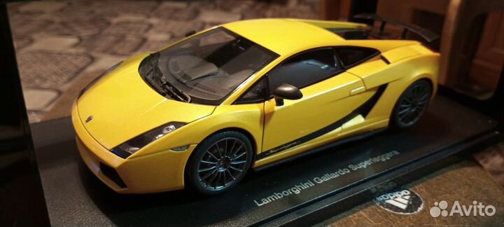 Lamborghini Gallardo Superleggera Autoart 1/18