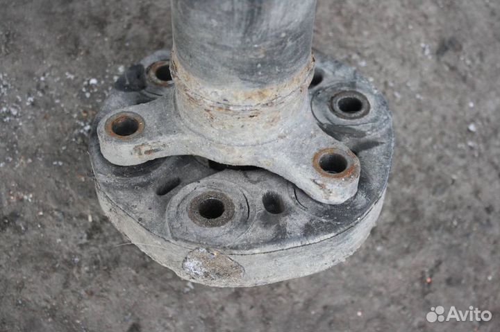 Карданный вал Mercedes-Benz CLS-Класс C219 2004