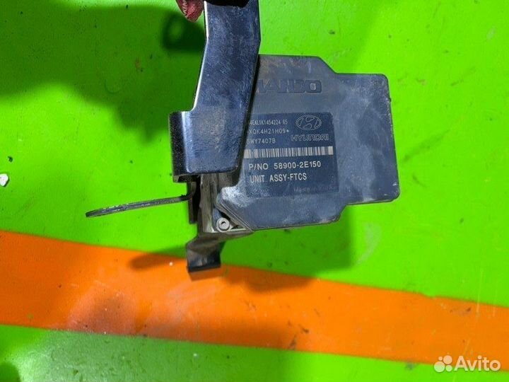 Блок abs Hyundai Tucson 4WD G4GC 2004