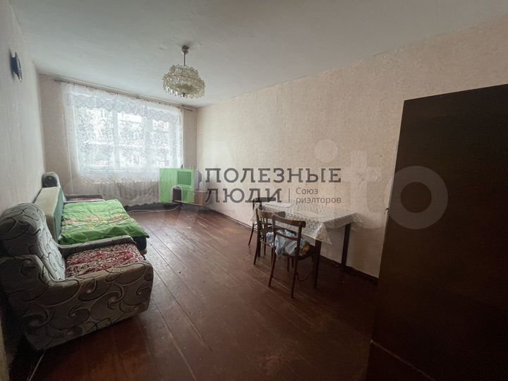 2-к. квартира, 47 м², 1/5 эт.