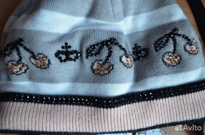 Шапка зимняя для девочки новая