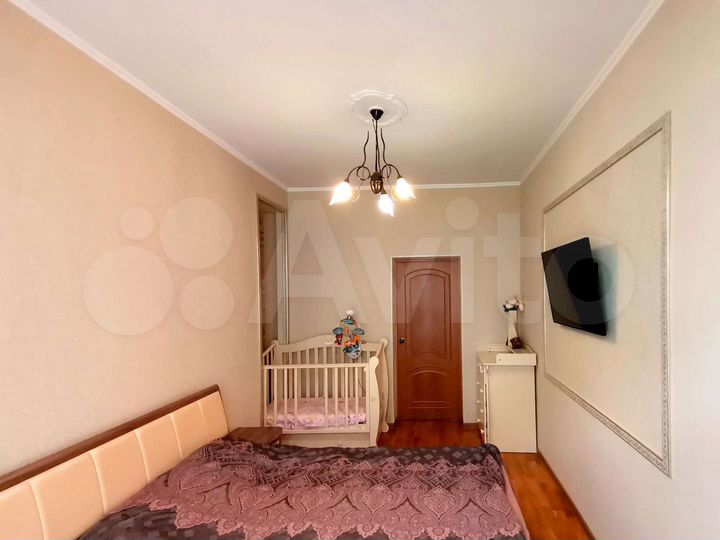 3-к. квартира, 86,5 м², 2/4 эт.