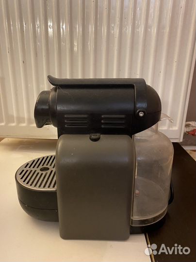 Кофемашина Delonghi Nespresso