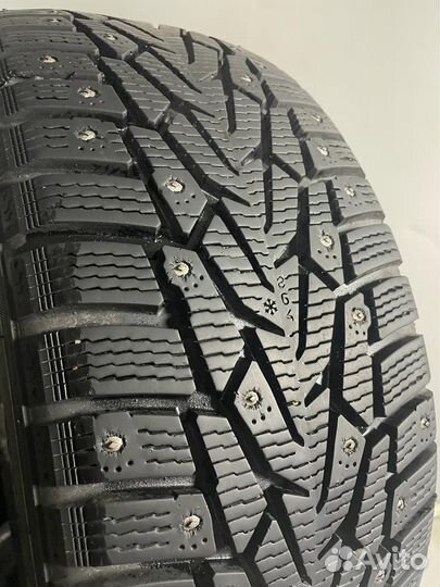 Nokian Tyres Nordman 7 215/50 R17