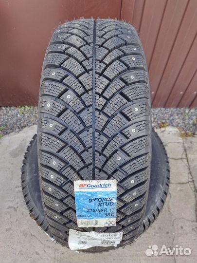 Bfgoodrich G-Force Stud 215/55 R17 98Q