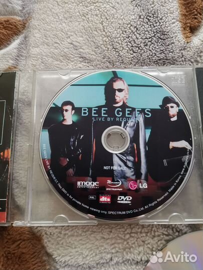 Диск CD, DVD Bee Gees, ламантины, Антология гитары