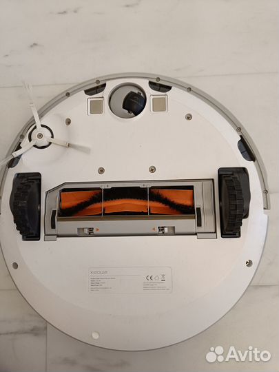 Робот пылесос xiaomi с102