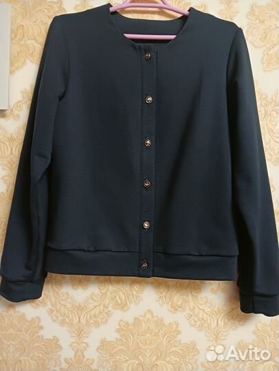 Школьная одежда для девочки 134размера