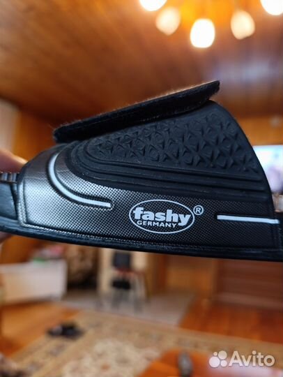 Массажные шлепанцы fashy