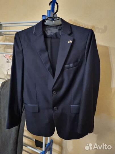 Школьный костюм