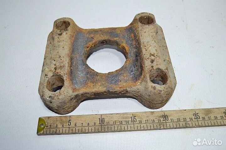 Кронштейн рессоры, прицепного моста, задний правый