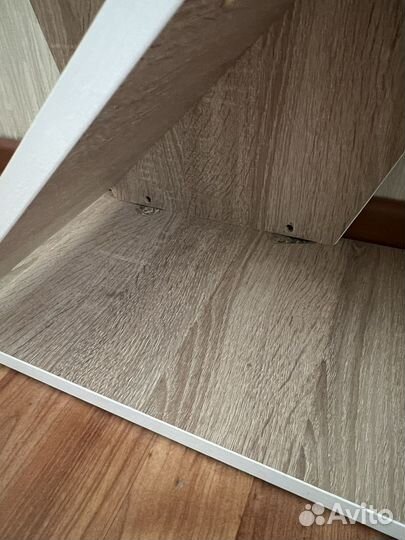 Полка настенная навесная бу