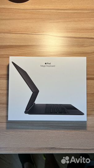 Клавиатура Apple Magic Keyboard для iPad Pro 12.9