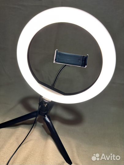 Кольцевая лампа