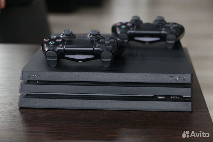 Sony PS4 pro 1tb