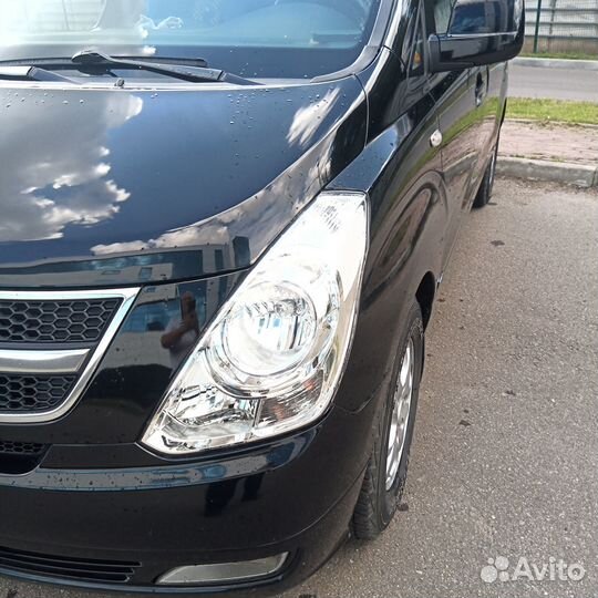 Hyundai Grand Starex 2.5 AT, 2008, 145 000 км