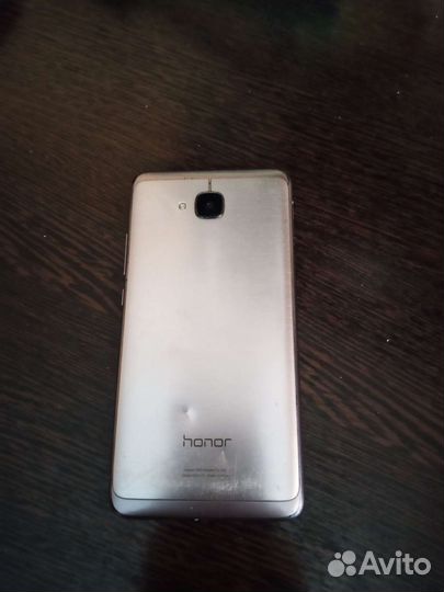 HONOR 7, 3/32 ГБ