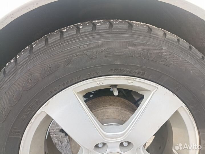 Goodyear Assurance DuraPlus 2 195/65 R15