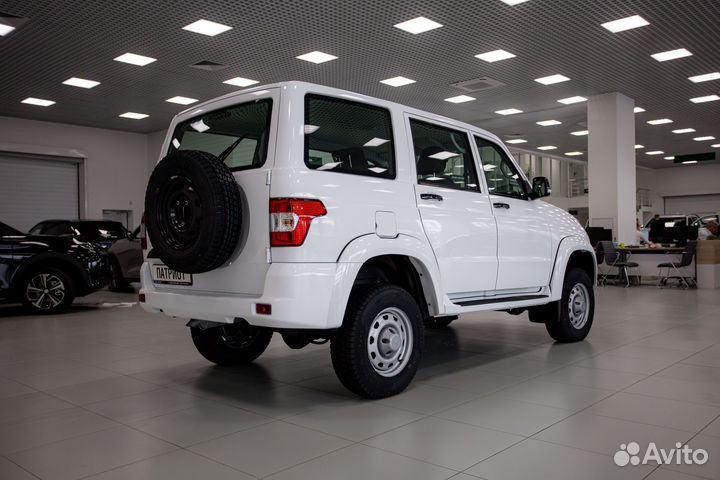 УАЗ Patriot 2.7 МТ, 2024