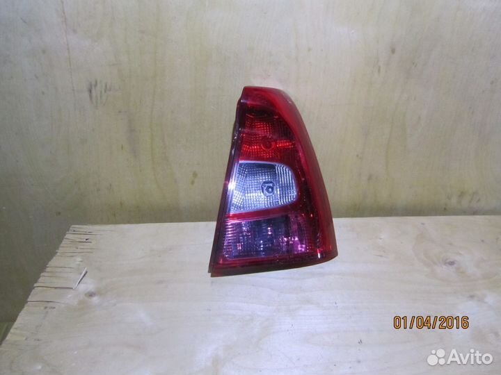 Фонарь задний левый правый Рено логан, logan