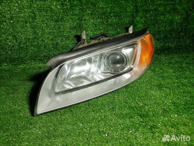 Фара левая 31353534 Volvo V70 BW микротрещины