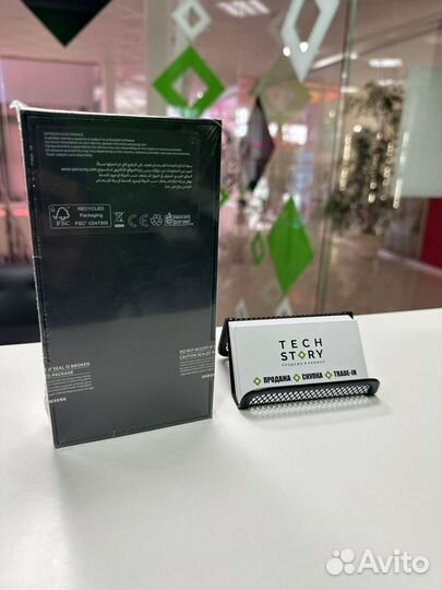 Samsung Galaxy S22, 8/128 ГБ