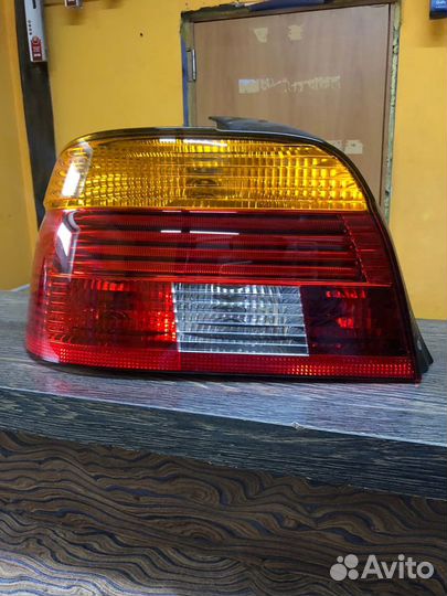 Задняя фара BMW E39 оригинал