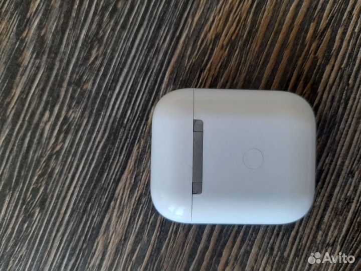 Чехол от Airpods