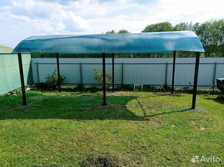 Навес для автомобиля