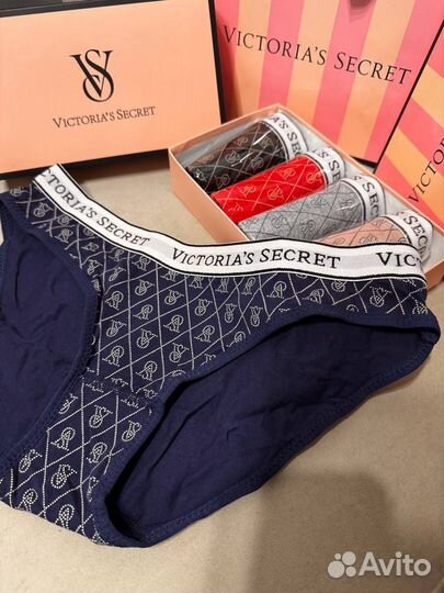 Набор трусов Victoria secret