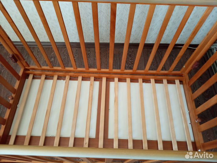 Кровать+матрас+бортики+игрушки+ванночка