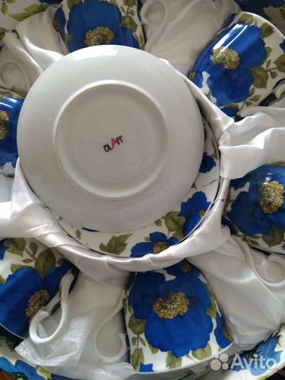Сервизы чайный и кофейный