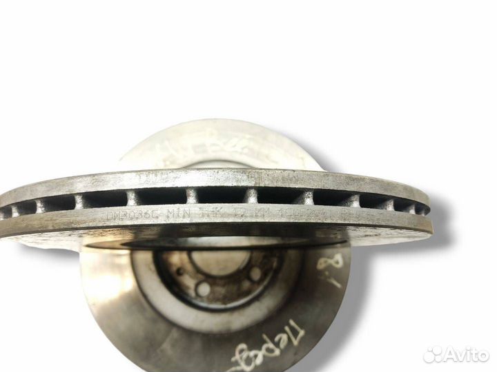 Диск тормозной передний Volkswagen Beetle 2 2005