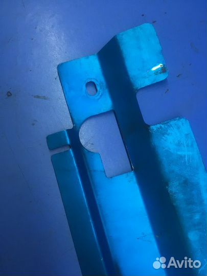 Накладка на радиатор Cusco