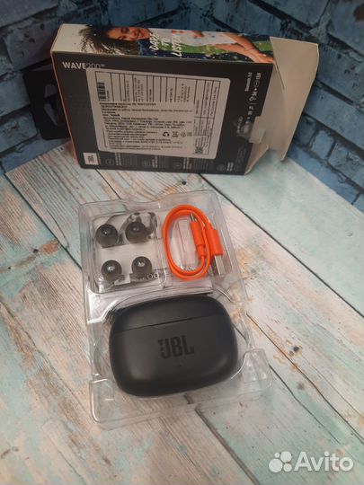 Беспроводные наушники jbl wave 200tws