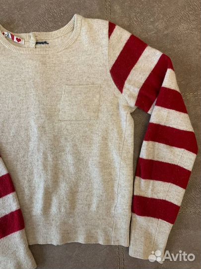 Свитер женский из овечьей шерсти