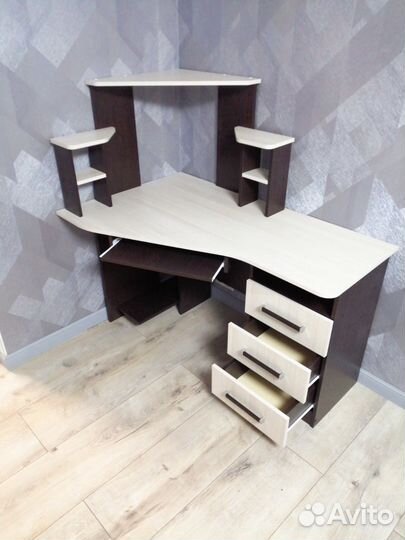 Стол компьютерный каспер Венге/Лоредо