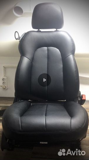 Перетяжка сидений авто