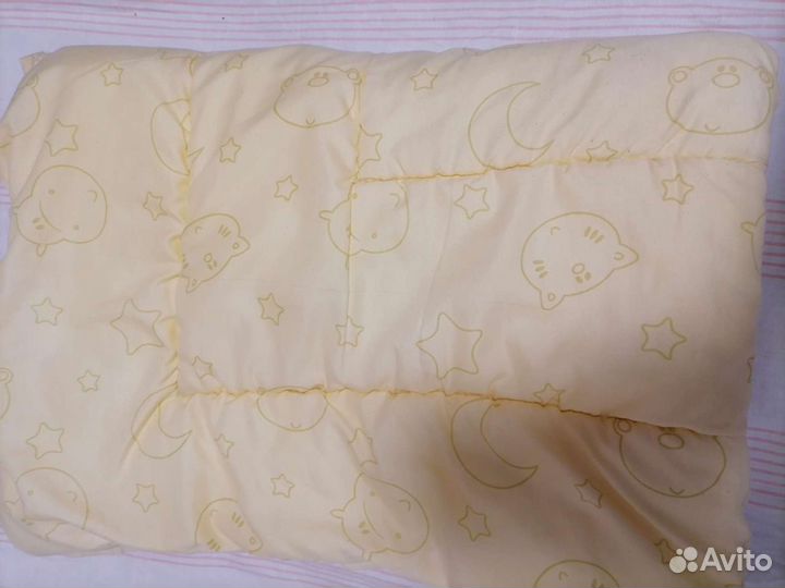 Детское одеяло в кроватку