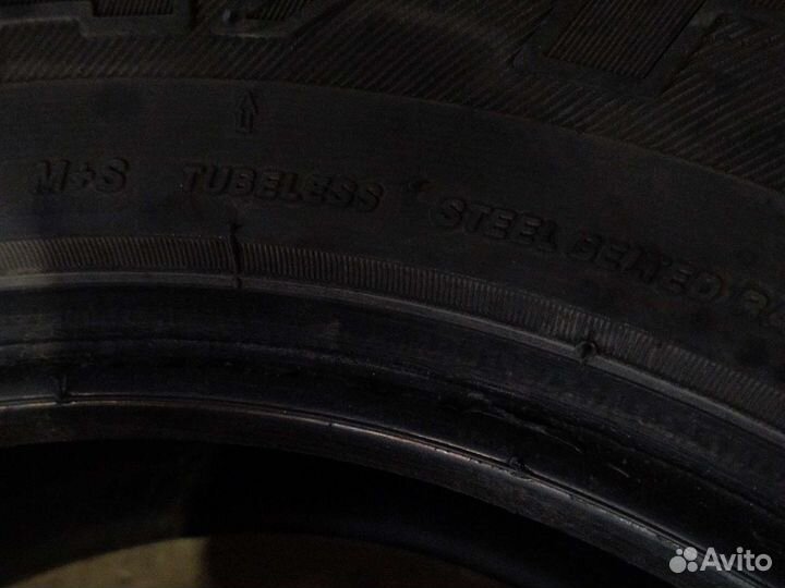 Bridgestone Dueler A/T 001 225/70 R16 101