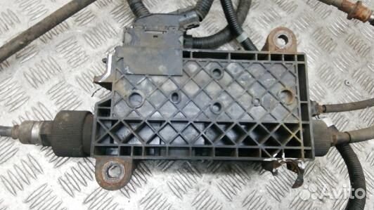 Стояночный тормоз электронный toyota avensis T27