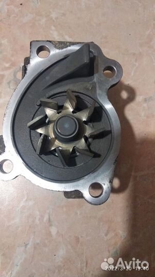 Помпа renault на двигатель н4м 1.6 114л/с