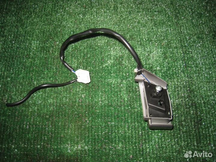 Кнопки мультимедиа на руль fiat Sedici 2007