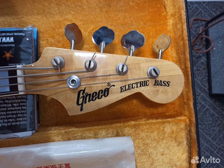 Японский бас Greco (Gneco) JazzBass 1972 года
