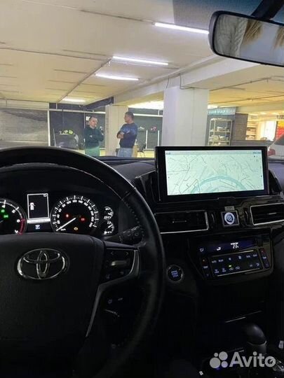 Магнитола для LC 200 2015+ 12.3