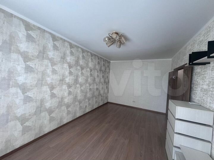 2-к. квартира, 52 м², 3/12 эт.