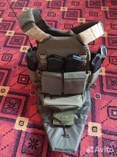 Тактический бронежилет (Плитник)