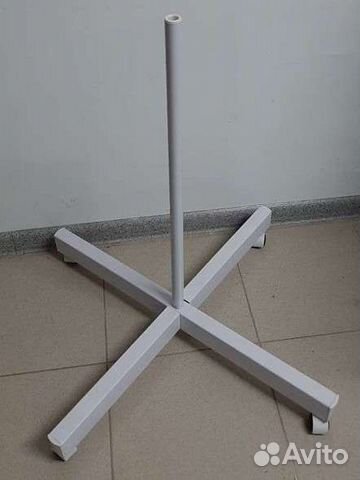 Подставка напольная для лампы-лупы