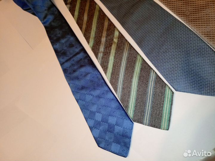 Галстуки Givenchy Guy Laroche