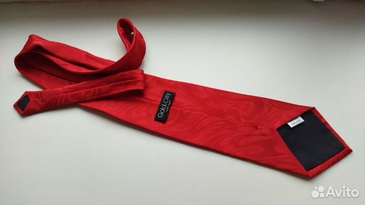 Шелковый галстук GoldCity, красный, новый